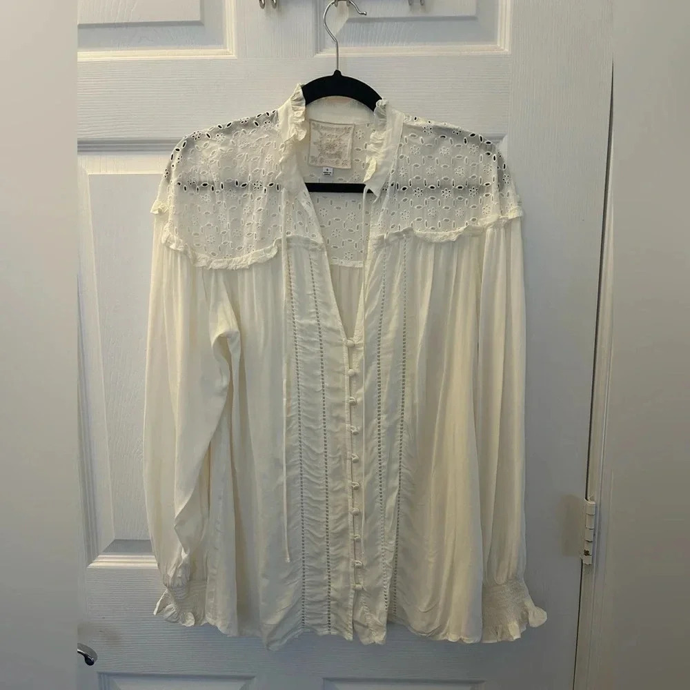 JOHNNY WAS Jade Legal Eyelet Button Down Bohemian Shirt SZ small